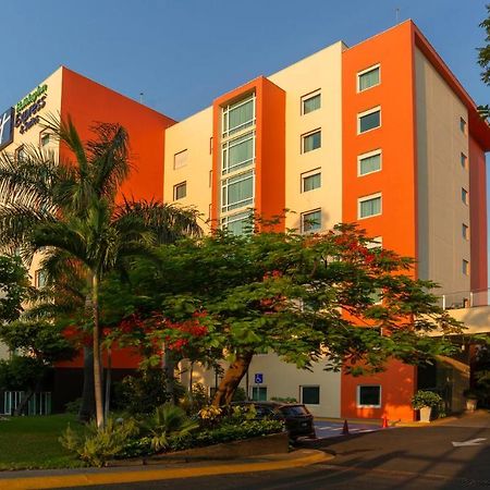 Holiday Inn Express & Suites Cuernavaca By Ihg Exterior photo