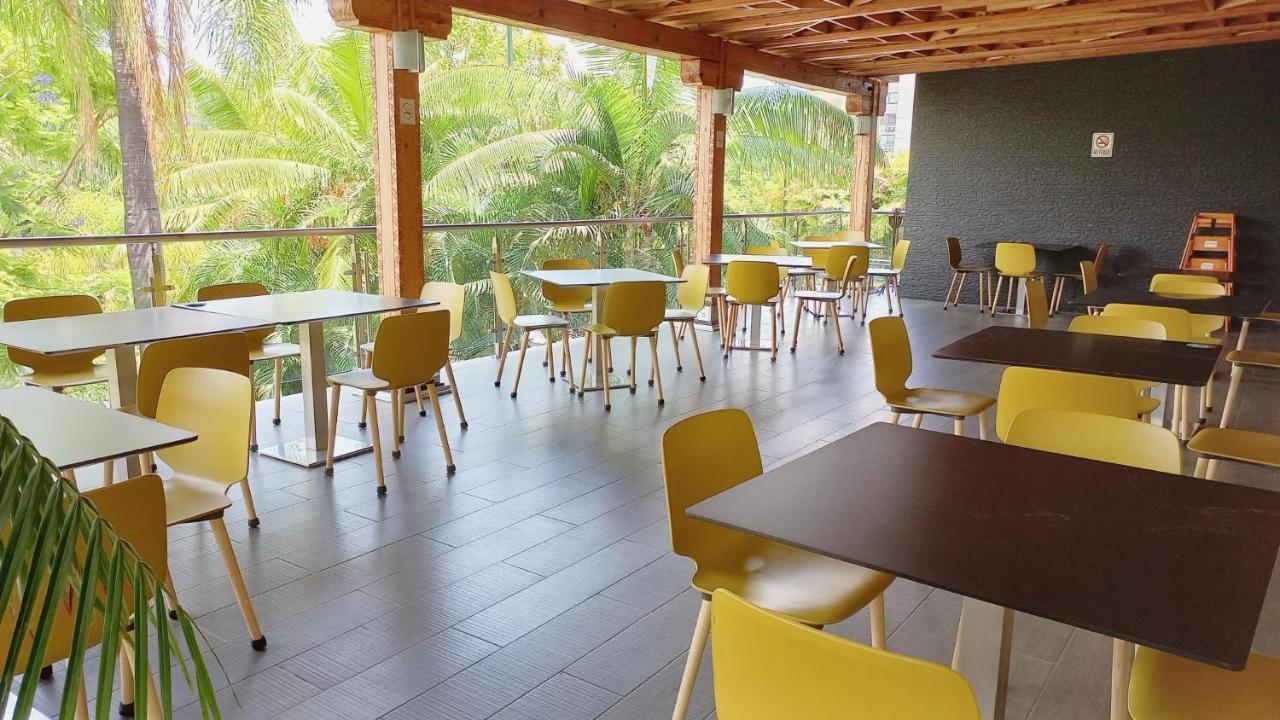 Holiday Inn Express & Suites Cuernavaca By Ihg Exterior photo