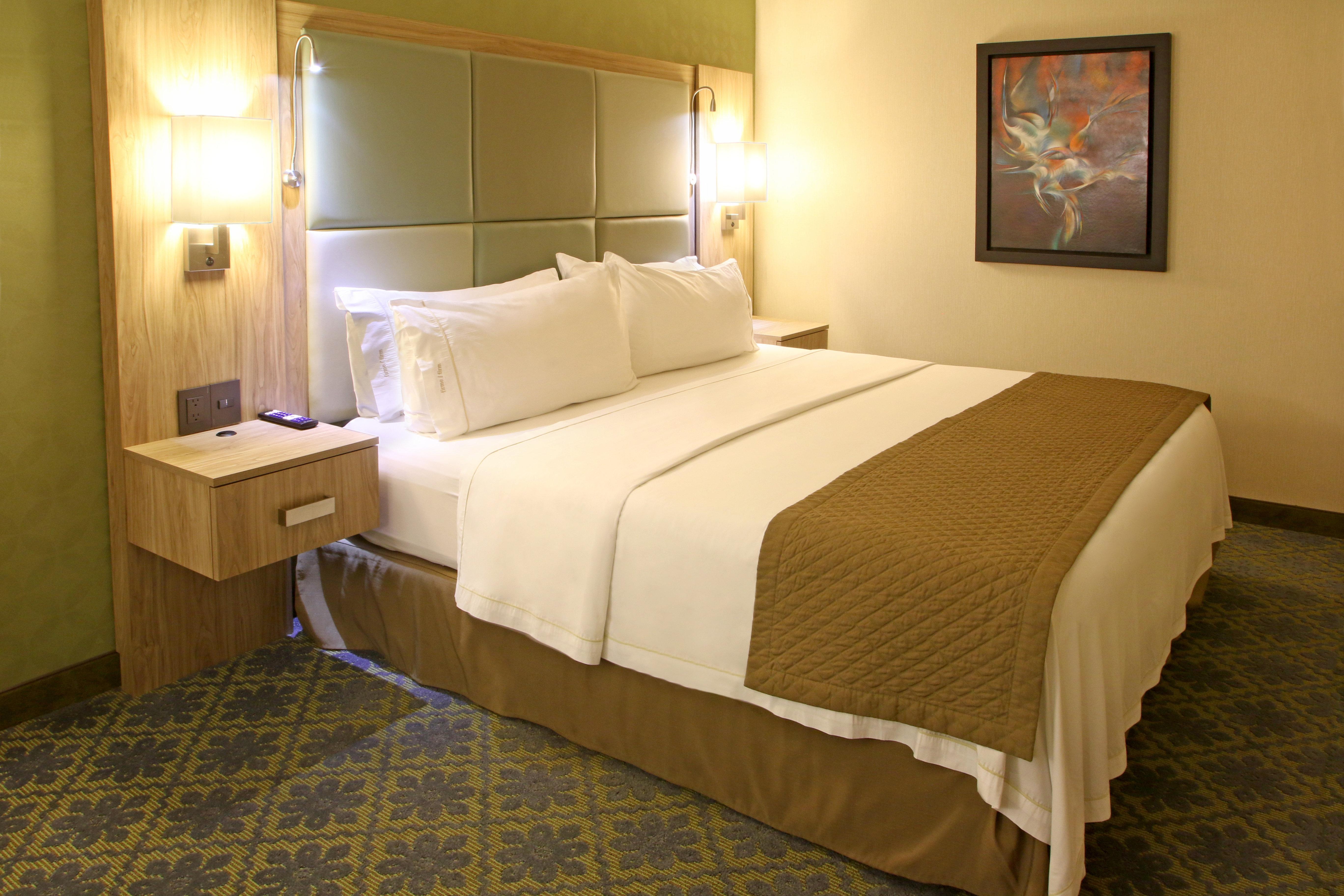 Holiday Inn Express & Suites Cuernavaca By Ihg Exterior photo