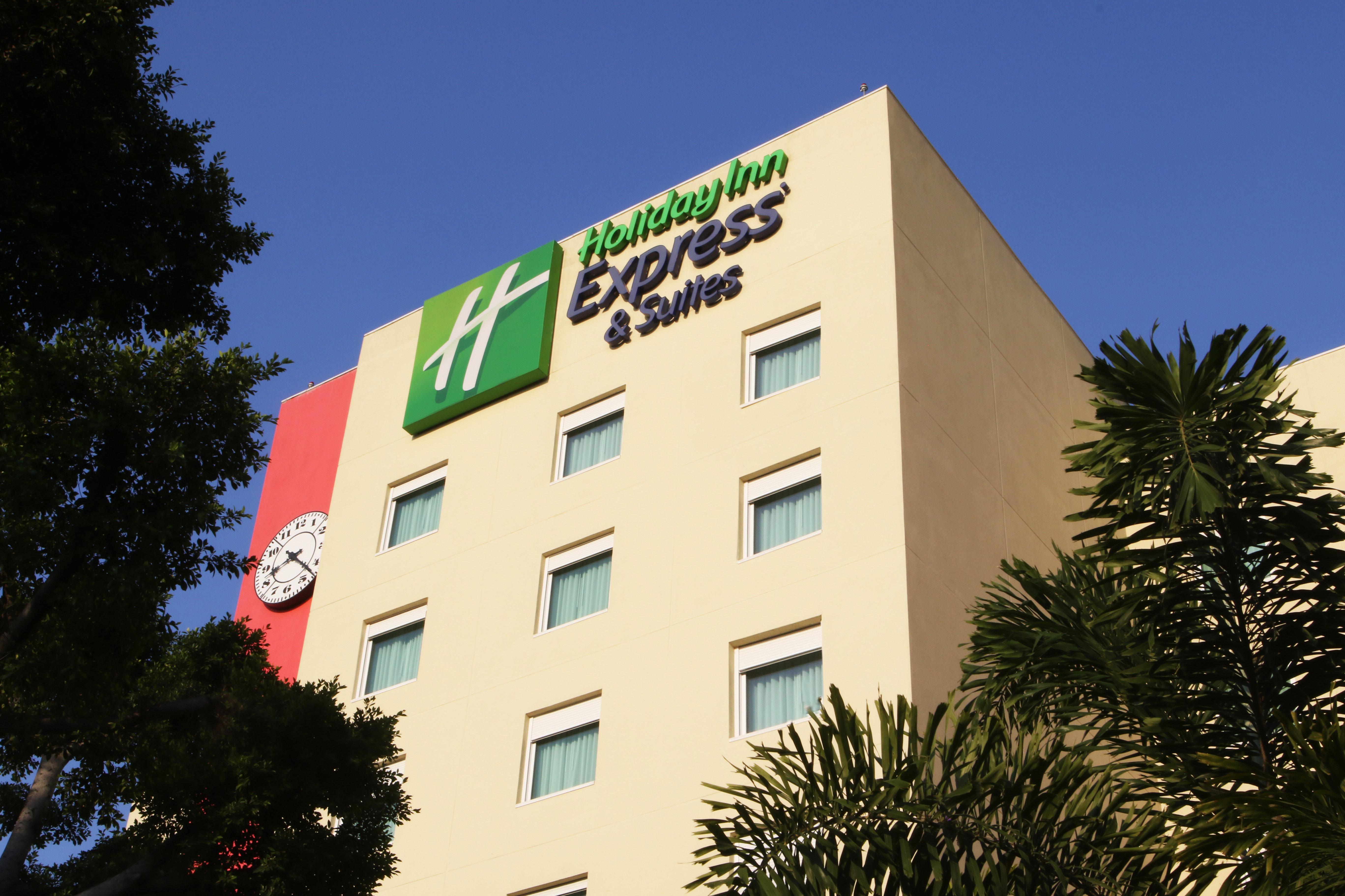 Holiday Inn Express & Suites Cuernavaca By Ihg Exterior photo