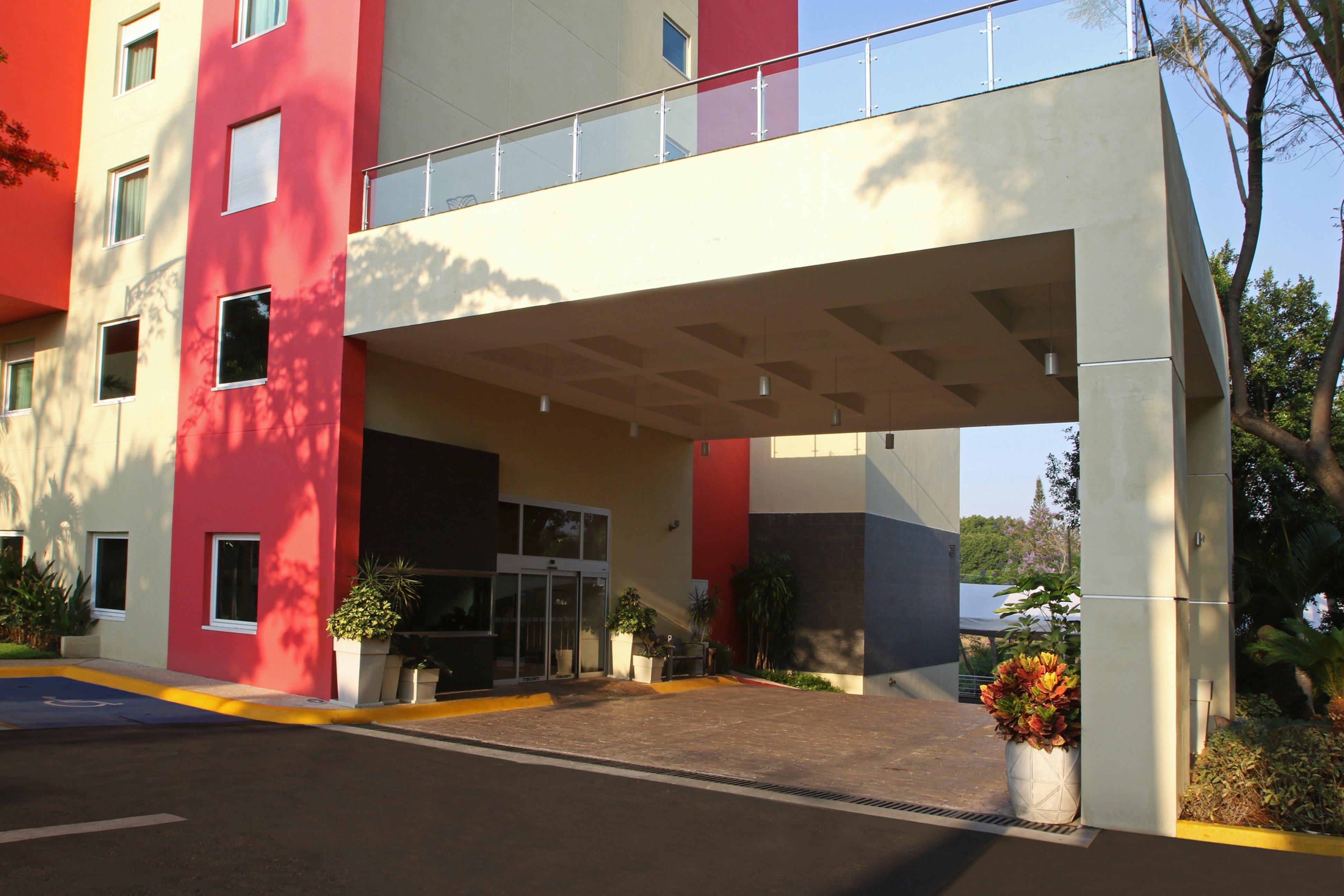Holiday Inn Express & Suites Cuernavaca By Ihg Exterior photo